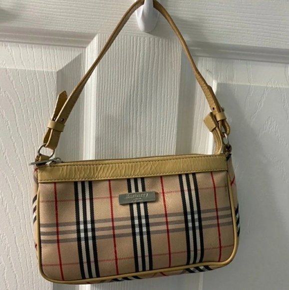 burberry little purse